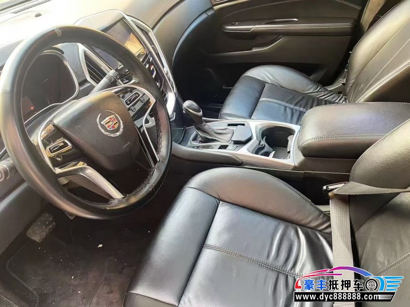 13年凯迪拉克SRX轿车抵押车出售