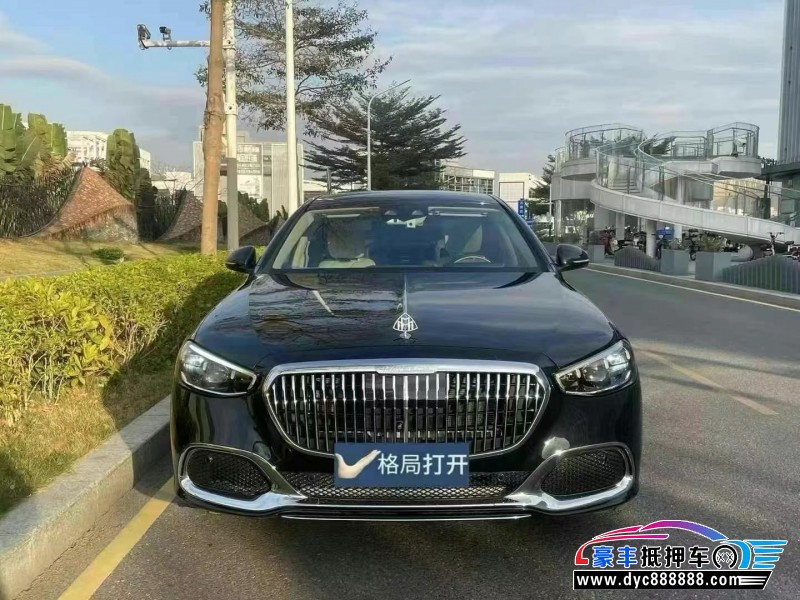 23年奔驰迈巴赫S级轿车抵押车出售