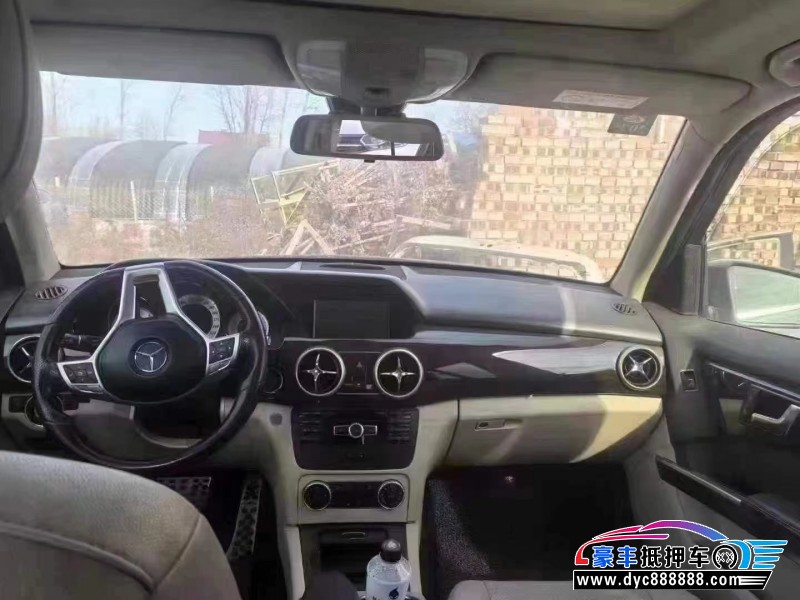 15年奔驰GLK级轿车抵押车出售