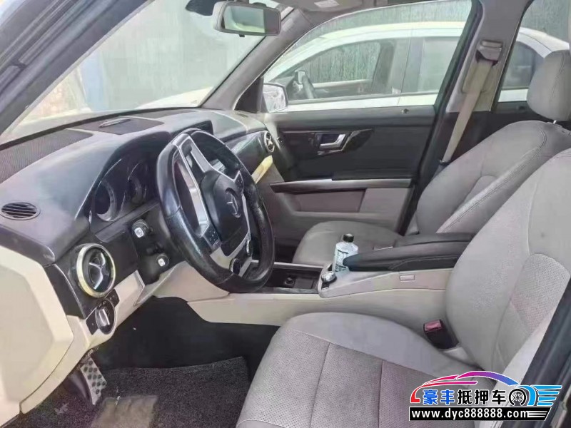 15年奔驰GLK级轿车抵押车出售