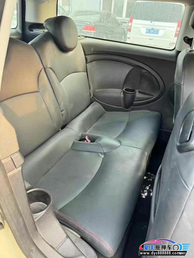 13年宝马MINI轿车抵押车出售