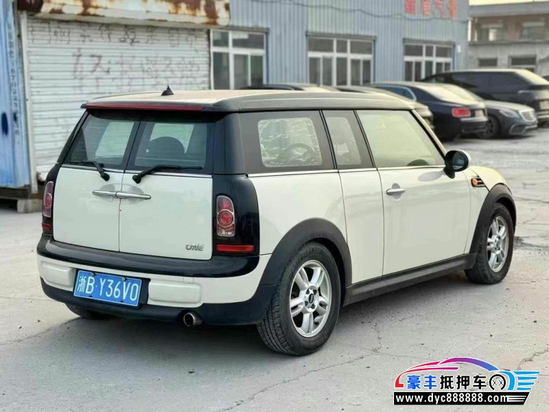 13年宝马MINI轿车抵押车出售