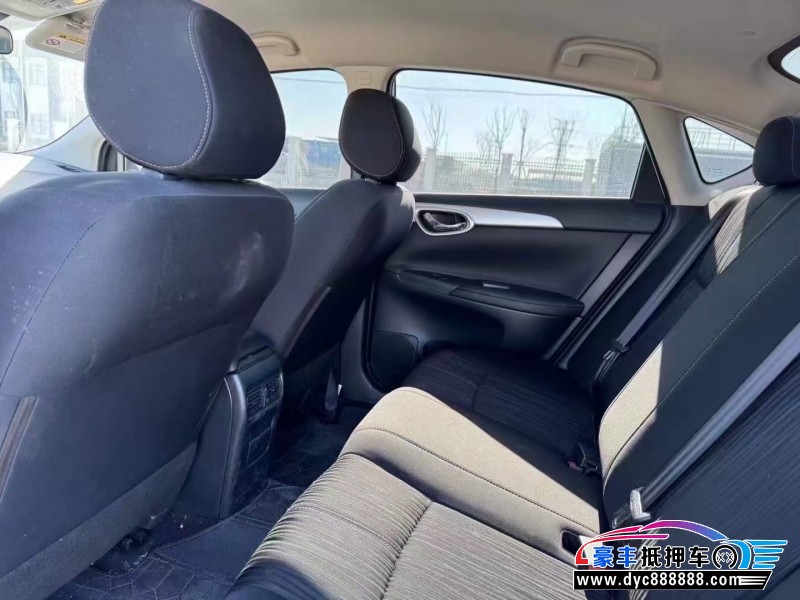 24年日产轩逸轿车抵押车出售