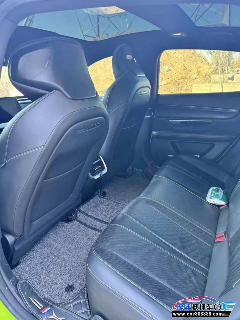 21年小鹏汽车P7轿车抵押车出售