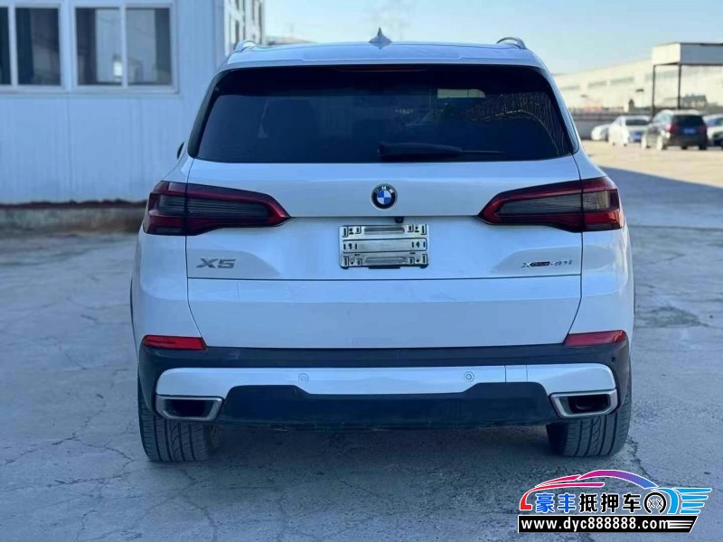 19年宝马X5轿车抵押车出售