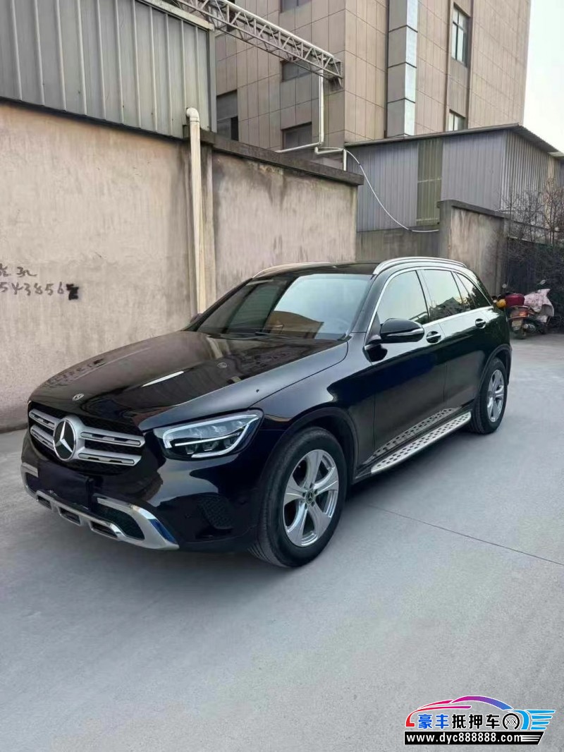 19年奔驰GLC轿车抵押车出售