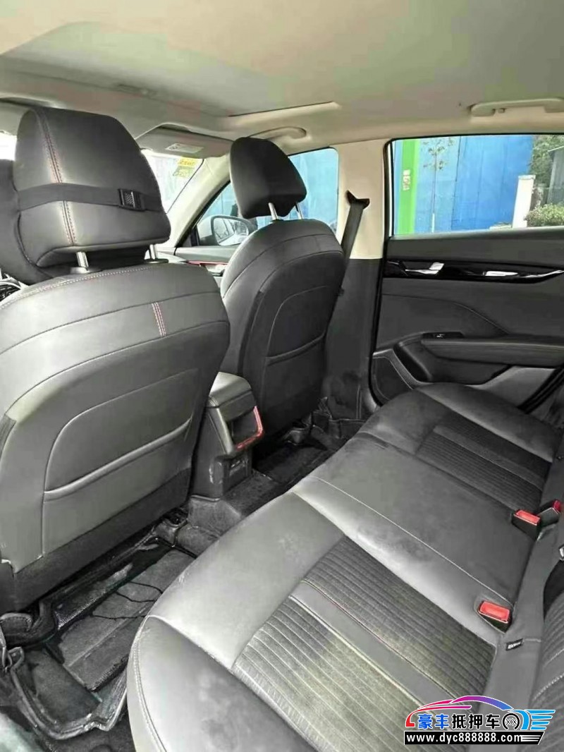 21年东风风神奕炫轿车抵押车出售