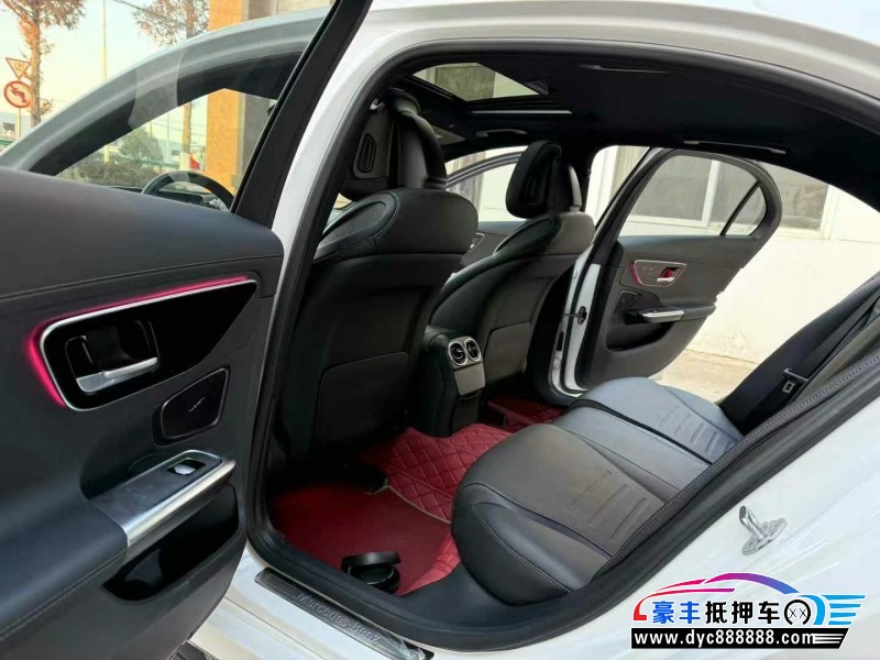 22年奔驰C轿车抵押车出售