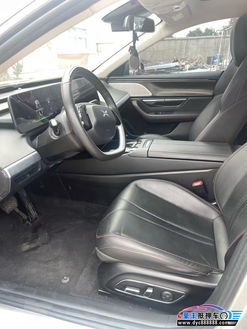 22年小鹏汽车P7轿车抵押车出售