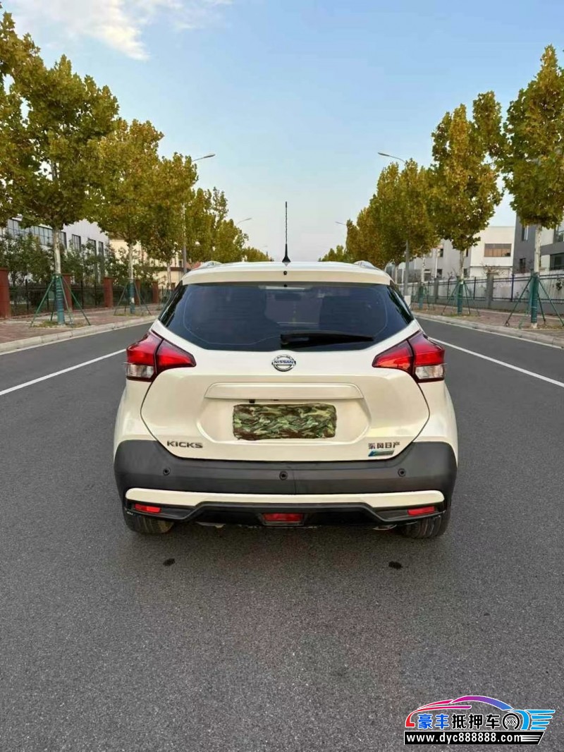 18年日产劲客轿车抵押车出售