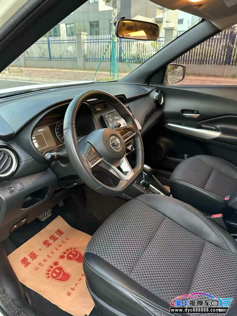 18年日产劲客轿车抵押车出售