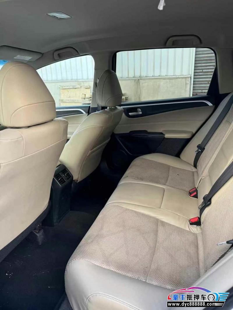 14年本田杰德轿车抵押车出售