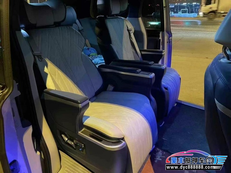 22年别克GL8轿车抵押车出售