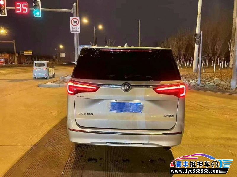 22年别克GL8轿车抵押车出售