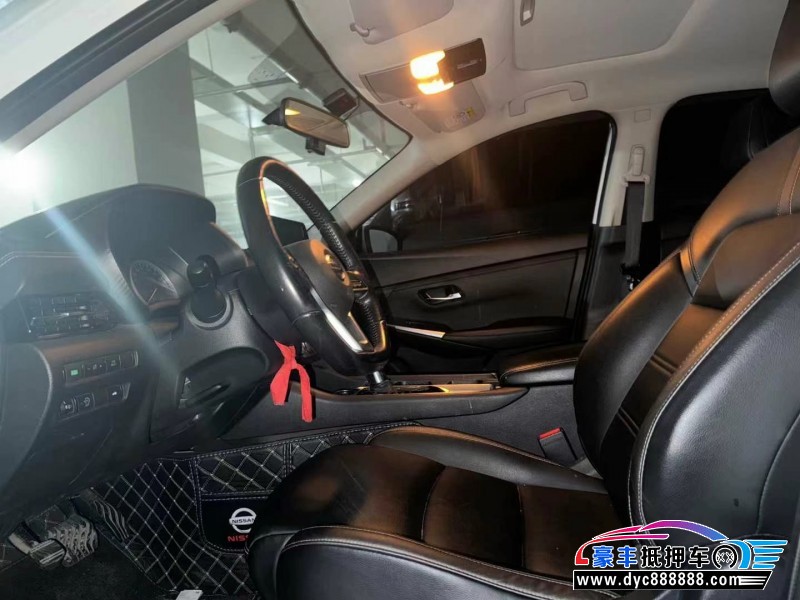 20年日产轩逸轿车抵押车出售