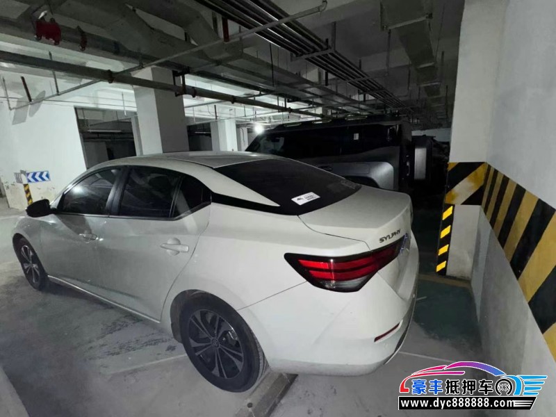 20年日产轩逸轿车抵押车出售