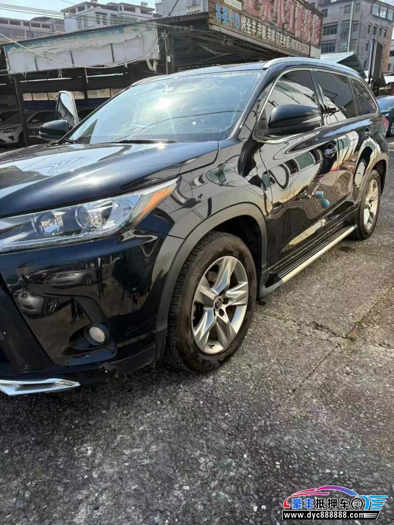 20年丰田汉兰达轿车抵押车出售