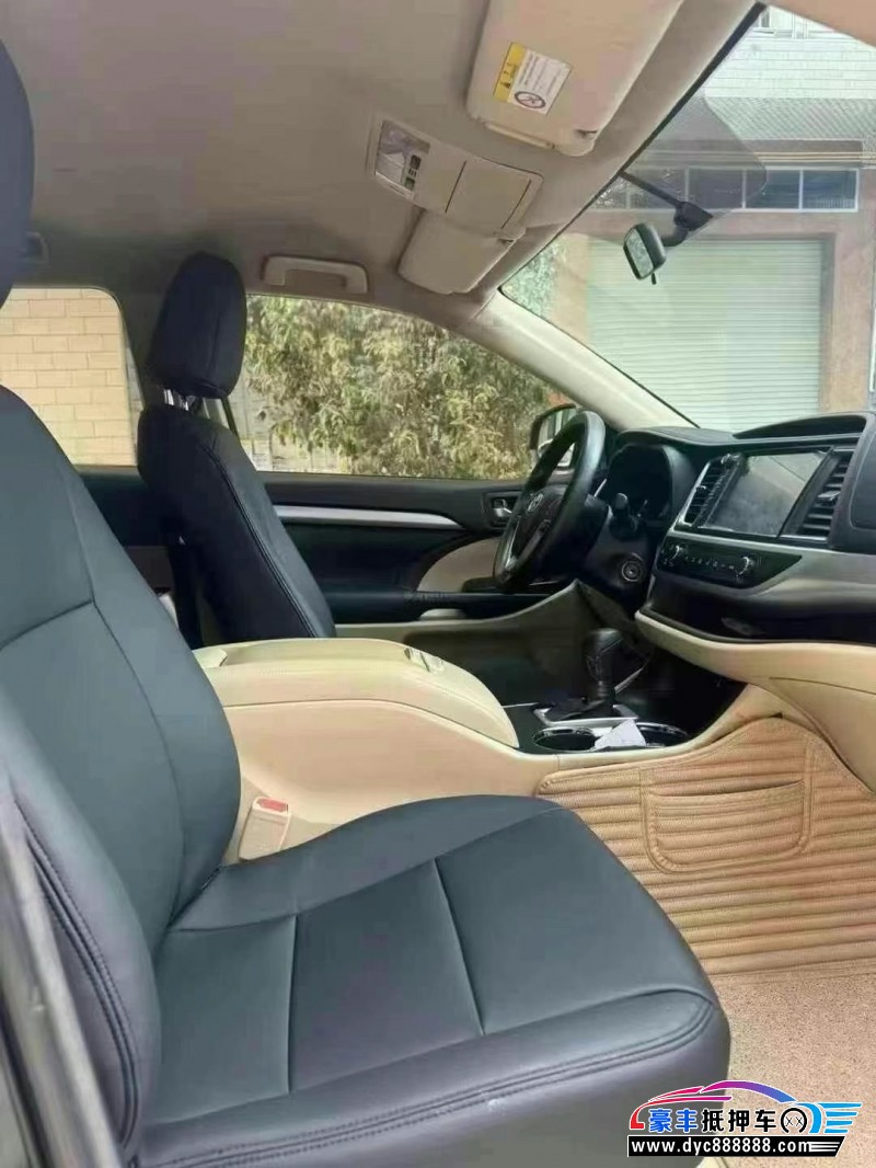 15年丰田汉兰达轿车抵押车出售