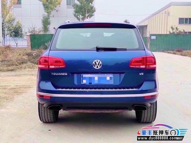 17年大众途锐轿车抵押车出售