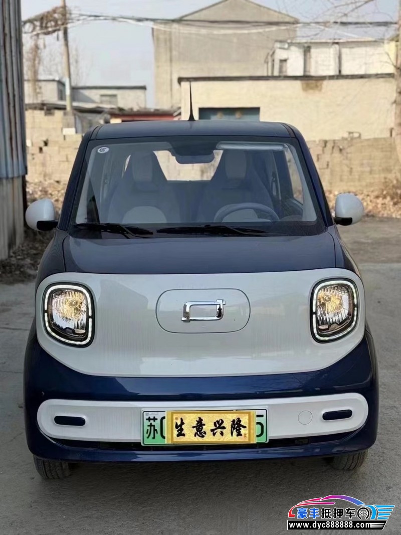 24年奔腾小马轿车抵押车出售