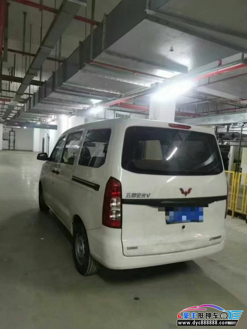 23年五菱汽车五菱宏光轿车抵押车出售