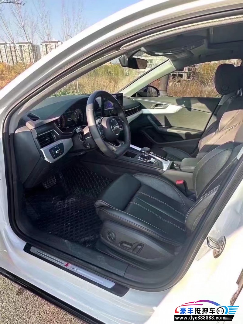 23年奥迪A4轿车抵押车出售