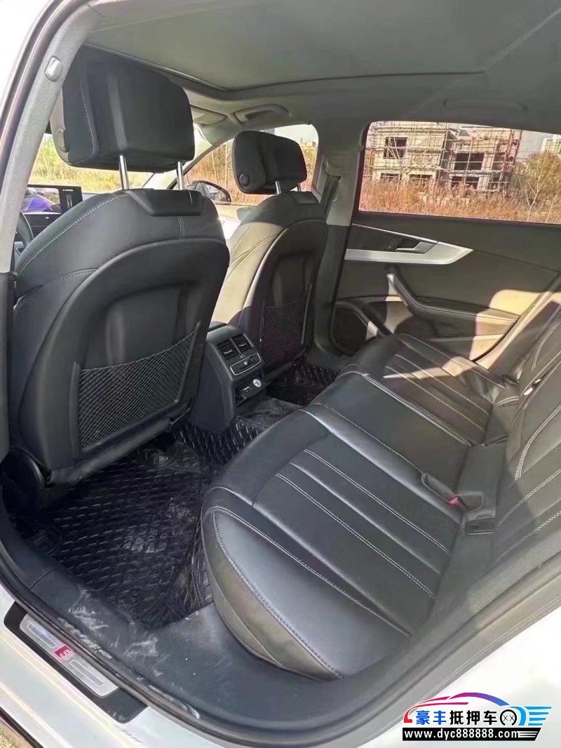 23年奥迪A4轿车抵押车出售