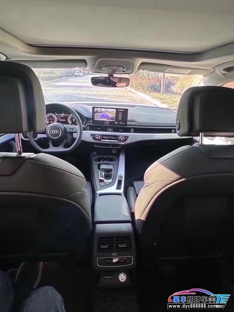 23年奥迪A4轿车抵押车出售