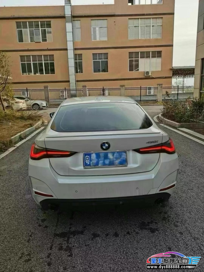 24年宝马4系轿车抵押车出售