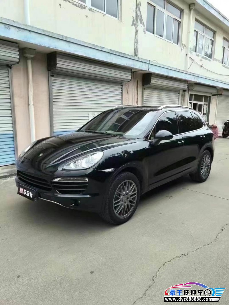 14年保时捷卡宴轿车抵押车出售