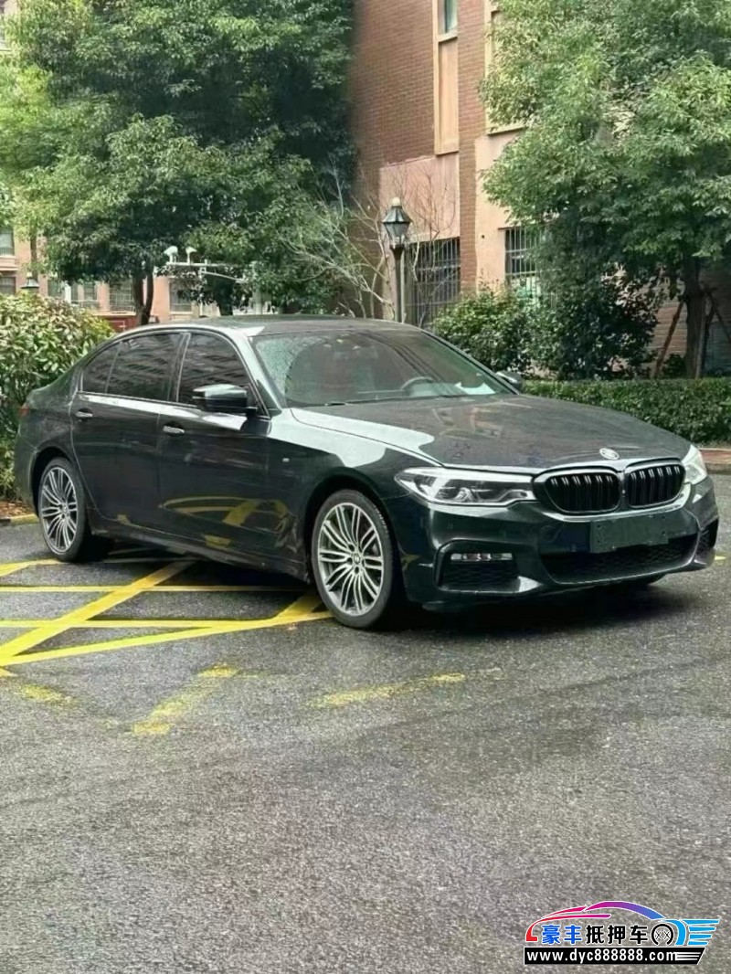 18年宝马5系轿车抵押车出售