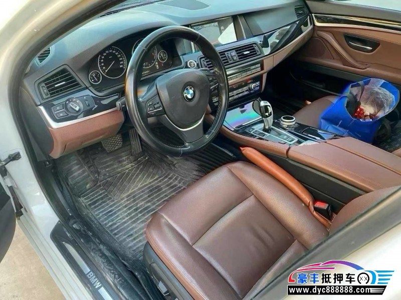 17年宝马5系轿车抵押车出售