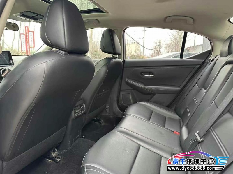 19年日产轩逸轿车抵押车出售