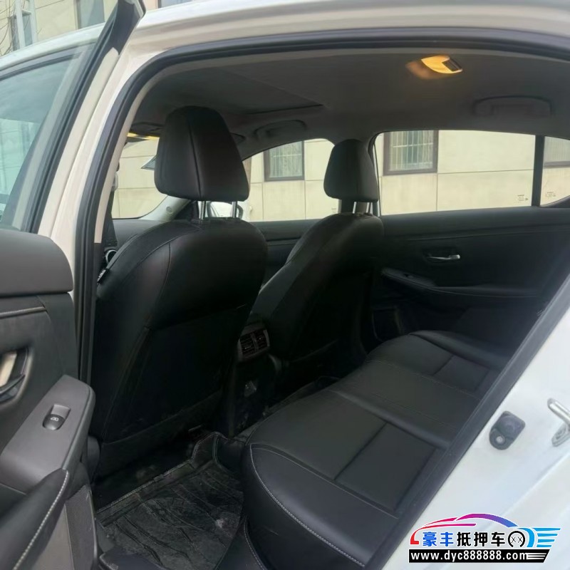 24年日产轩逸轿车抵押车出售