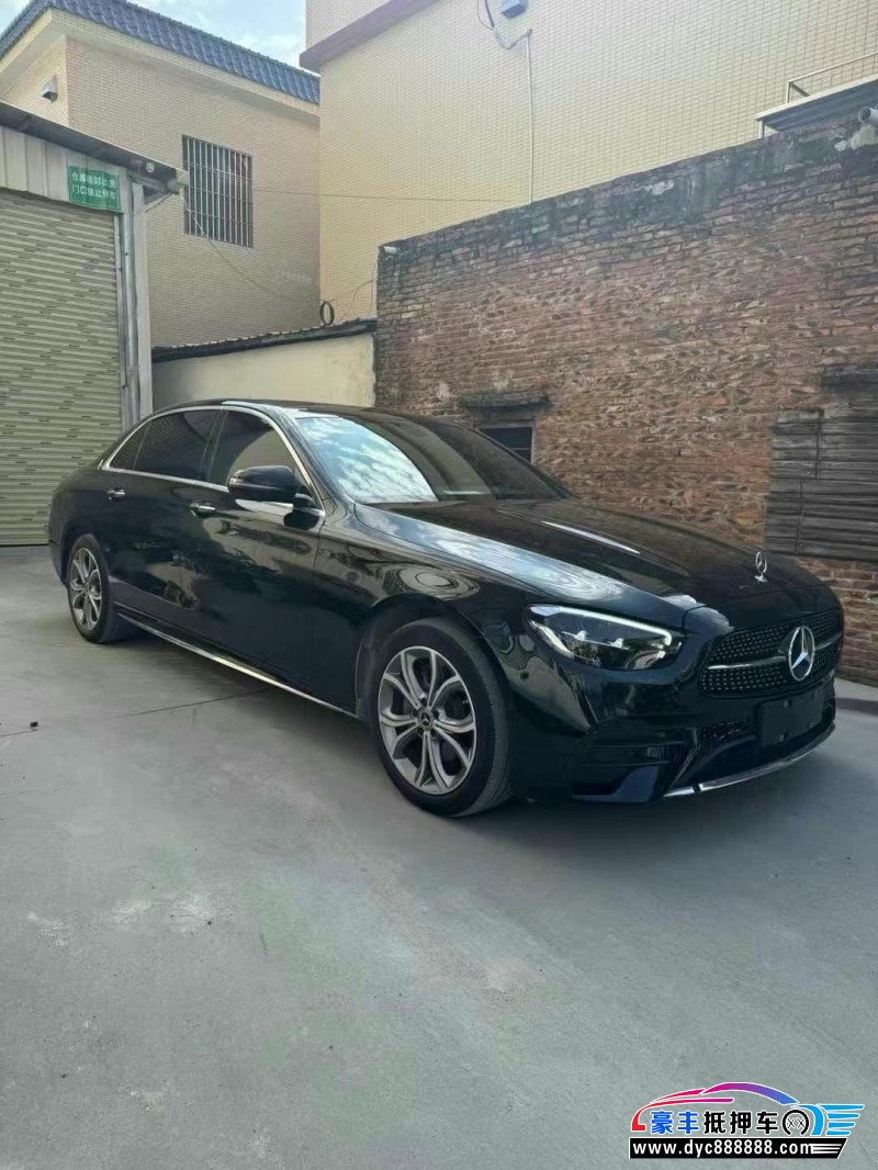 21年奔驰E轿车抵押车出售