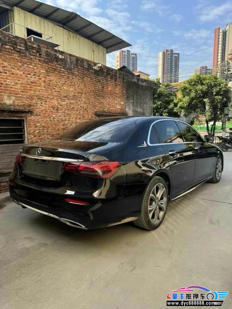 21年奔驰E轿车抵押车出售