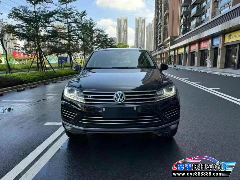 19年大众途锐轿车抵押车出售