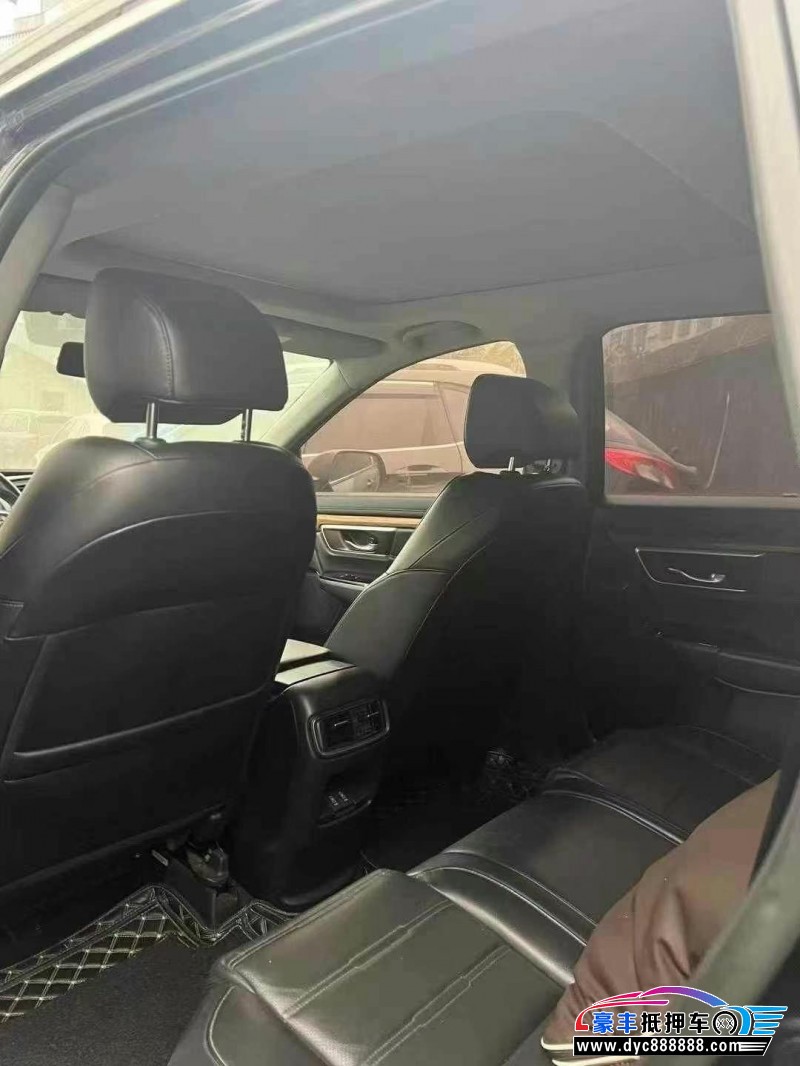 18年本田CR-V轿车抵押车出售