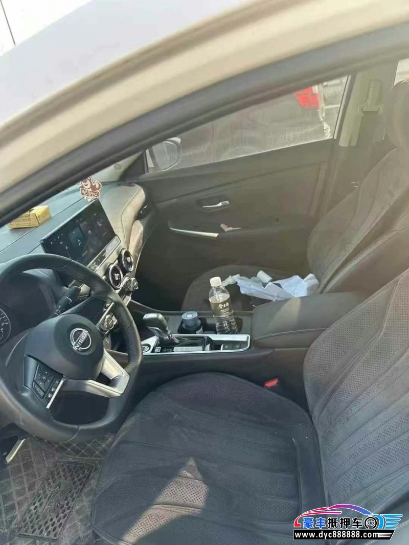 23年日产轩逸轿车抵押车出售