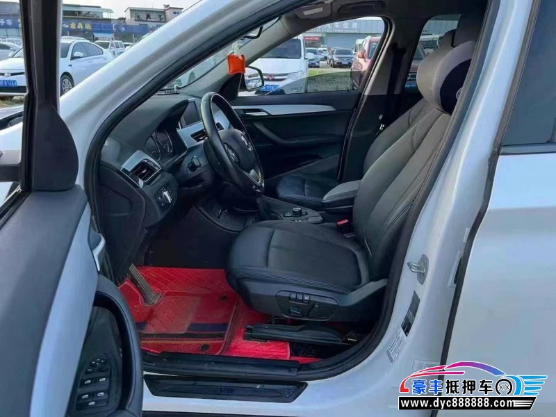 19年宝马X1轿车抵押车出售