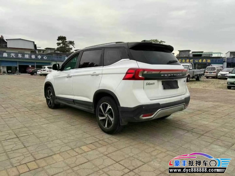 20年东风风行T5轿车抵押车出售