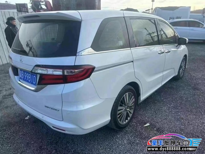 19年本田奥德赛轿车抵押车出售