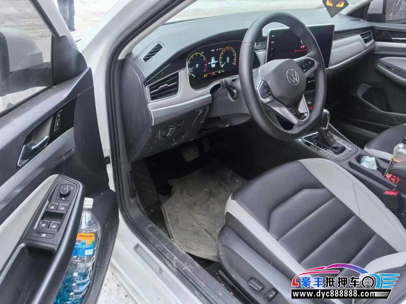 24年大众宝来轿车抵押车出售