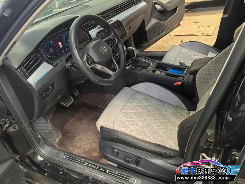 23年大众迈腾轿车抵押车出售