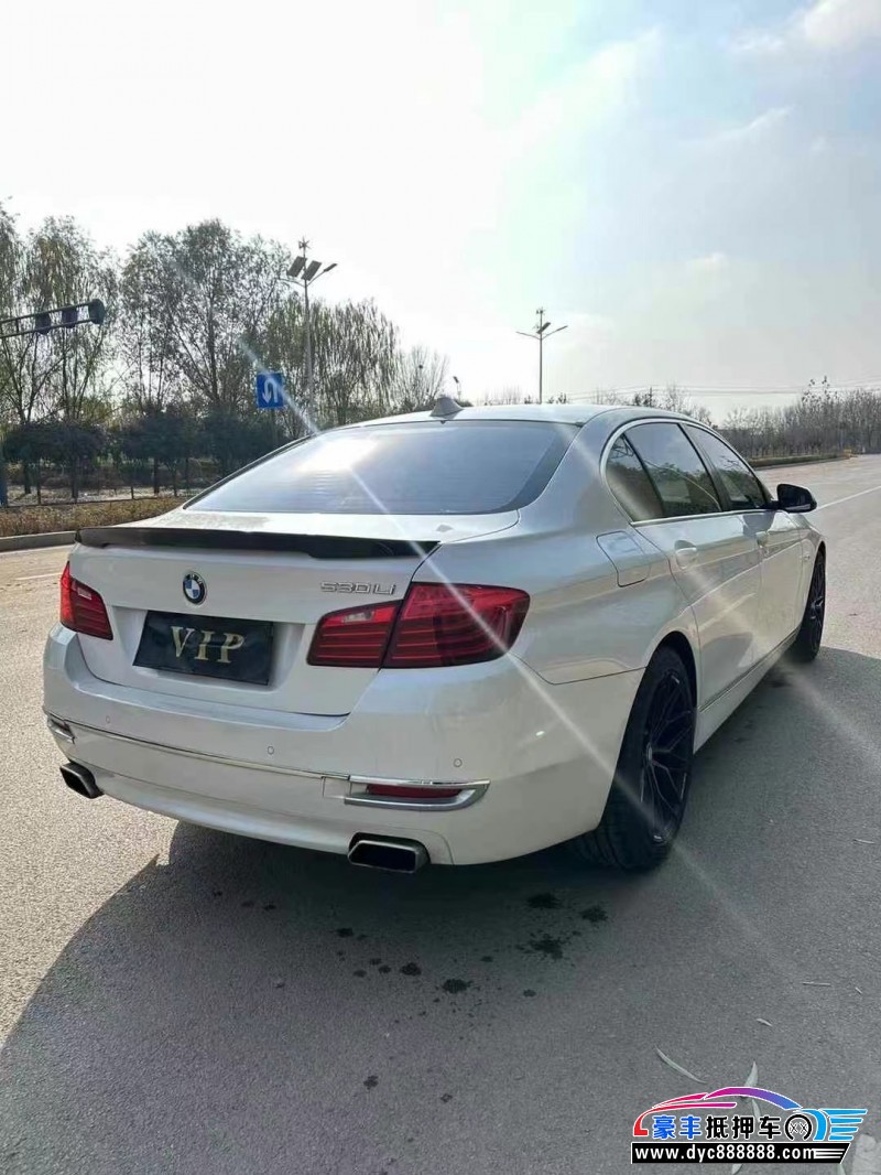 17年宝马5系轿车抵押车出售