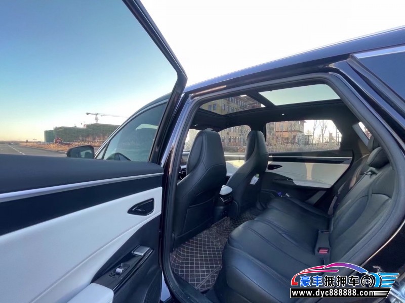 24年吉利银河L7轿车抵押车出售