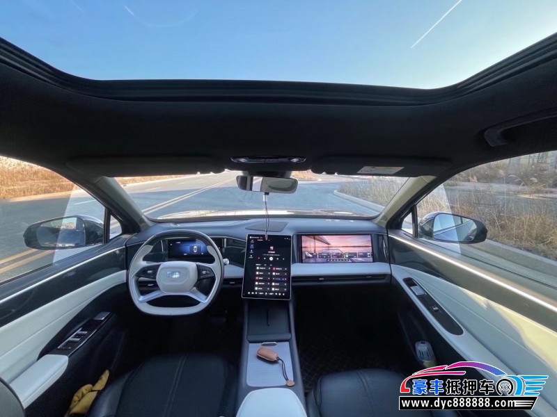 24年吉利银河L7轿车抵押车出售