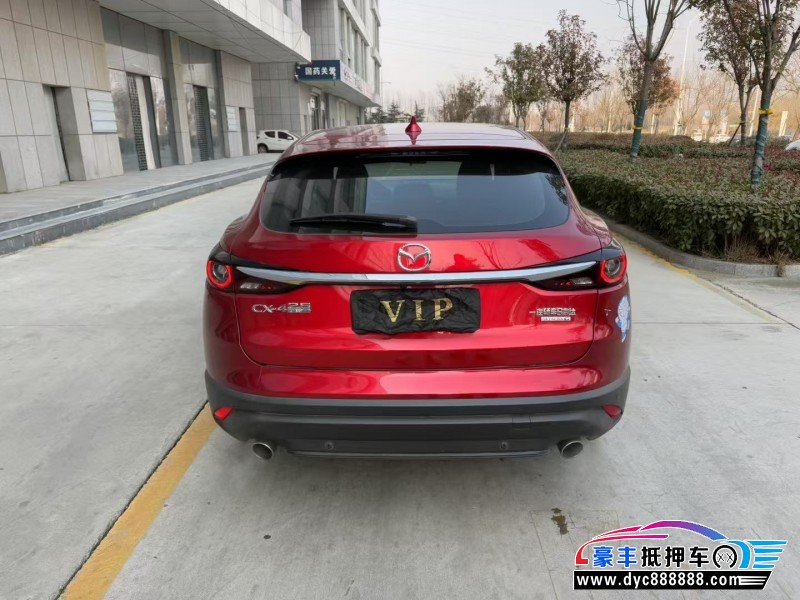 20年马自达CX-4轿车抵押车出售