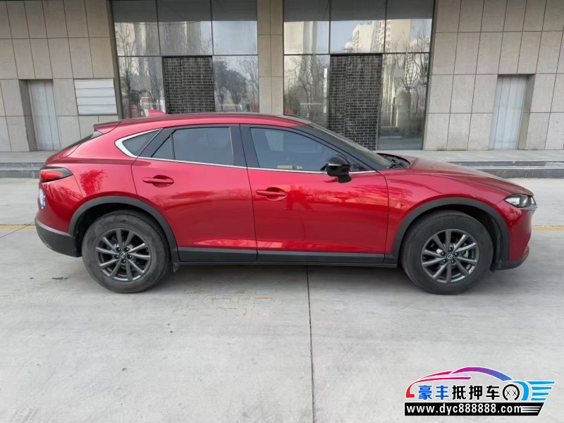 20年马自达CX-4轿车抵押车出售