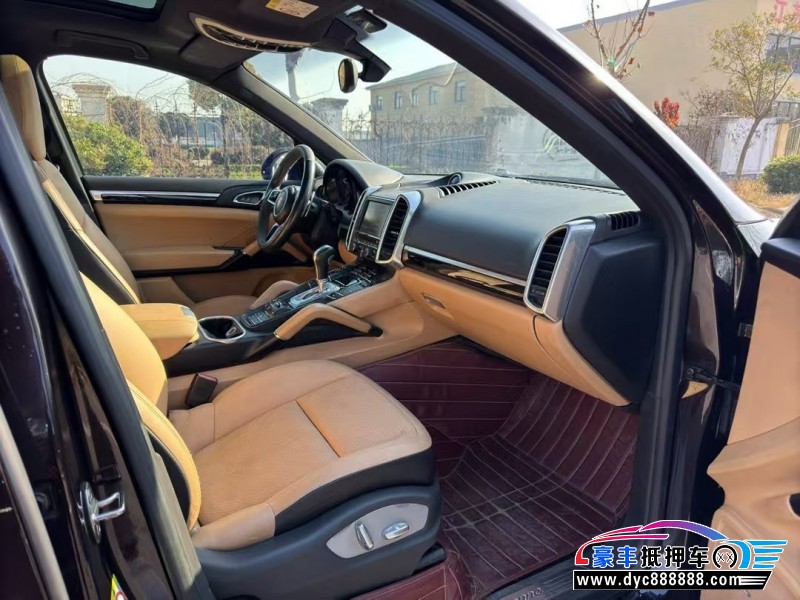 15年保时捷卡宴轿车抵押车出售